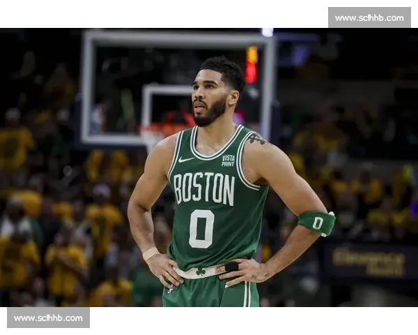 塔图姆术后穿保护靴启动力量训练：科学康复与冠军基因的双重博弈